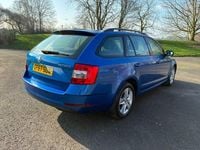 Used Skoda Octavia SE 150 HP (110 kW) 2017 Blue Estate
