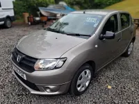 Używany Dacia Sandero Ambiance 2015 Beżowy Hatchback