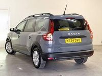 Second-hand Dacia Jogger Expression 140 CP (102 kW) 2024 Gri Monovolum