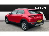Used Kia Stonic 101 HP (74 kW) 2024 Red SUV