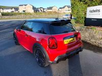 Usado Mini Cooper S Comfort 188 HP (138 kW) 2023 Vermelho Citadino