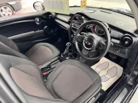 Używany Mini Cooper D Hatch 116 KM (85 kW) 2014 Czarny Hatchback