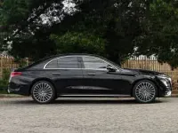 New Mercedes E220 AMG Line Premium Plus 197 HP (144 kW) 2025 Black Sedan