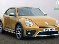 Usado VW Beetle Dune 105 HP (77 kW) 2017 Amarelo Citadino
