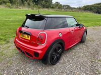 Used Mini John Cooper Works Hatch 231 HP (169 kW) 2017 Red Hatchback