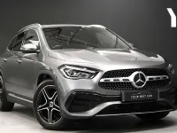 Usado Mercedes GLA200 Executive 163 HP (119 kW) 2023 Cinzento SUV