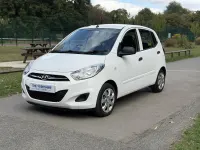 Used Hyundai i10 Classic 85 HP (62 kW) 2014 White Hatchback