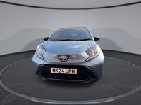 Used Toyota Aygo X PURE 72 HP (52 kW) 2024 Grey SUV