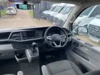 Usado VW Transporter Highline 150 CV (110 kW) 2020 Plateado Van