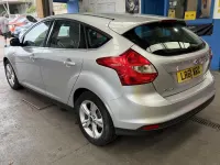 Used Ford Focus Zetec 115 HP (84 kW) 2012 Silver Hatchback