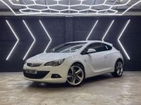Used Vauxhall Astra GTC SRi 140 HP (102 kW) 2014 White Coupe