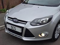 Used Ford Focus Titanium 115 HP (84 kW) 2014 Silver Hatchback
