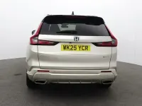 Usado Honda CR-V Advance 2025 Dorado SUV