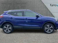 Used Nissan Qashqai N-Connecta 115 HP (84 kW) 2017 Blue SUV
