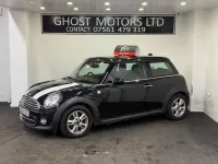 Usado Mini Cooper D Hatch 2013 Negro Utilitario
