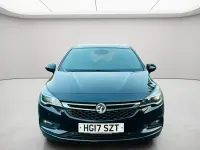 Used Vauxhall Astra SRi 150 HP (110 kW) 2017 Black Estate