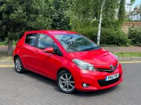 Used Toyota Yaris SR 2012 Red Hatchback