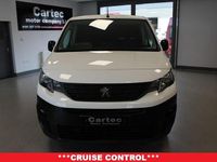 Second-hand Peugeot Partner Premium 2022 Alb Monovolum