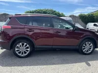 Used Toyota RAV4 149 HP (109 kW) 2017 Red SUV