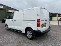 Used Citroën Dispatch 2017 White MPV