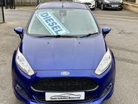 Used Ford Fiesta Titanium X 95 HP (69 kW) 2014 Blue Hatchback