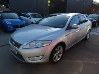 Begagnad Ford Mondeo Titanium 140 HK (102 kW) 2009 Silver Halvkombi