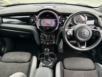 Usado Mini John Cooper Works Hatch 228 CV (167 kW) 2022 Negro Utilitario