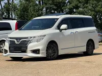 Used Nissan Elgrand Premium Edition 2015 White MPV