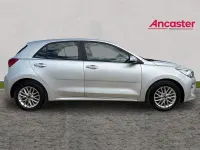 Used Kia Rio 84 HP (61 kW) 2020 Silver Hatchback