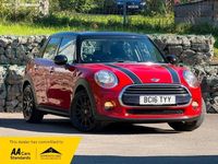 Used Mini Cooper Hatch 2016 Blazing red metallic Hatchback