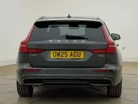 New Volvo V60 Ultra 197 HP (144 kW) 2025 Green Estate