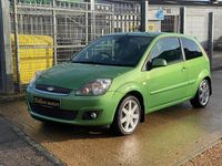 Used Ford Fiesta Zetec 67 HP (49 kW) 2007 Green Hatchback