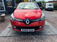 Used Renault Clio IV Dynamique 75 HP (55 kW) 2015 Red Hatchback
