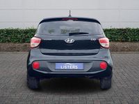 Used Hyundai i10 Premium SE 83 HP (61 kW) 2017 Black Hatchback