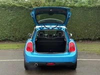 Begagnad Mini Cooper Hatch 136 HK (100 kW) 2015 Blå Halvkombi