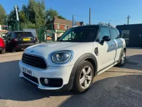 Used Mini Cooper D 148 HP (108 kW) 2017 White Hatchback