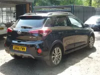 Used Hyundai i20 Active 100 HP (73 kW) 2017 Black Hatchback