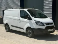 Used Ford Transit Custom 105 HP (77 kW) 2017 White Van