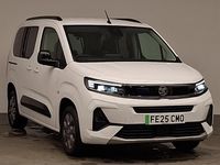 Used Vauxhall Combo Ultimate 100 kW (136 HP) 2025 White Estate