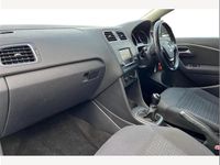 Used VW Polo Edition 90 HP (66 kW) 2017 Reflex silver Hatchback