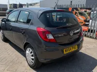 Used Vauxhall Corsa Design Edition 83 HP (61 kW) 2014 Silver Hatchback