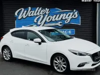 Used Mazda 3 Inclusive 150 HP (110 kW) 2018 White Hatchback