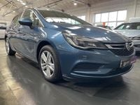Second-hand Vauxhall Astra Design Edition 136 CP (100 kW) 2016 Albastru Hatchback