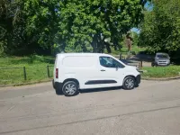 Second-hand Peugeot Partner 2019 Alb Monovolum