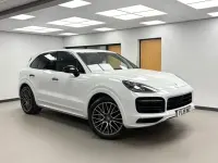Used Porsche Cayenne 440 HP (323 kW) 2019 White SUV