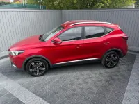Używany MG ZS Exclusive 106 KM (77 kW) 2018 Czerwony SUV