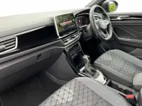 Used VW T-Roc R-line 150 HP (110 kW) 2025 Black SUV