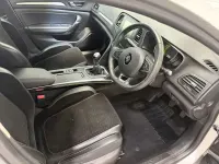 Used Renault Mégane IV Dynamique 130 HP (95 kW) 2017 Silver Hatchback