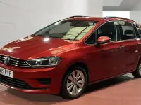 Used VW Golf VII SE 110 HP (80 kW) 2015 Red Hatchback
