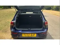 Used VW Golf VIII Life 150 HP (110 kW) 2022 Blue Hatchback